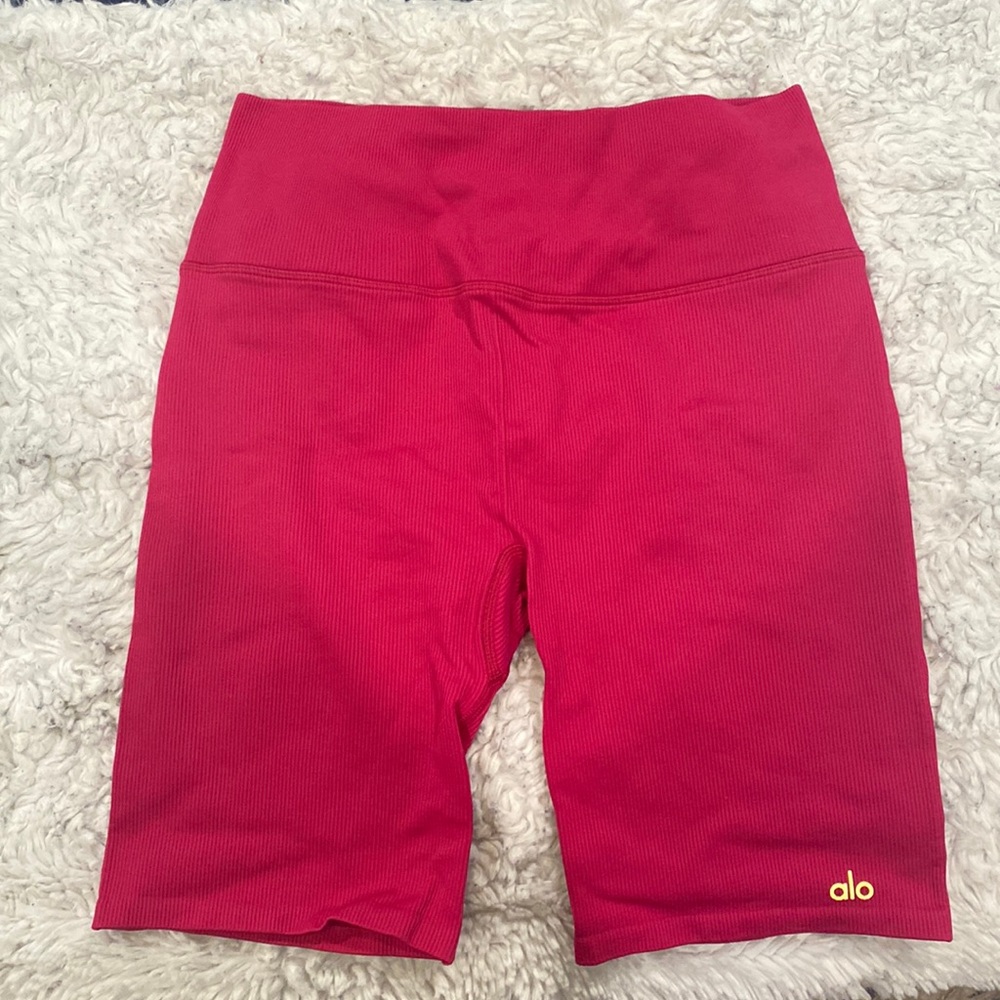 Alo pink biker shorts